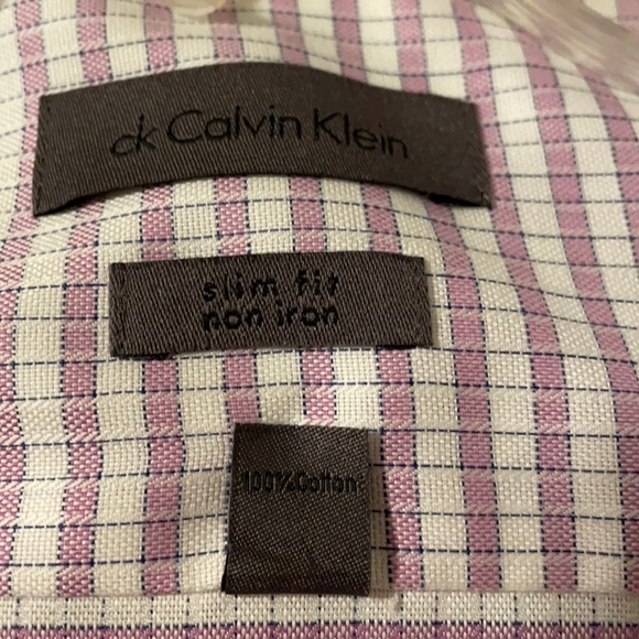 CALVIN KLEIN MENS DRESS SHIRT. - Picture 3 of 5
